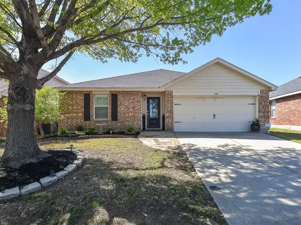 4901 Creek Ridge Trl, Fort Worth, TX 76179