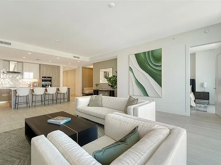 301 Quay Commons Dr #704 — Photo 11
