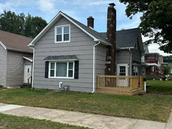 2117 Poplar St, Erie, PA 16502