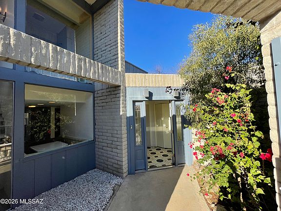 3rd image of 6531 N Pontatoc Rd