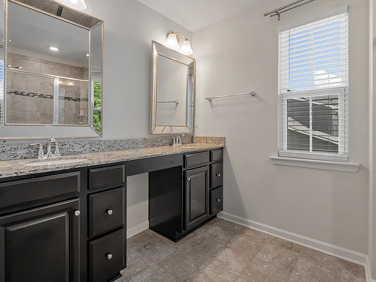 16848 White Daisy Loop — Photo 44