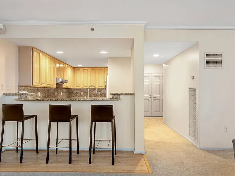 177 107th Ave NE #1508 — Photo 8