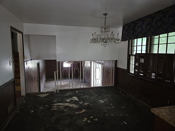 4th image of 4461 Yates Rd