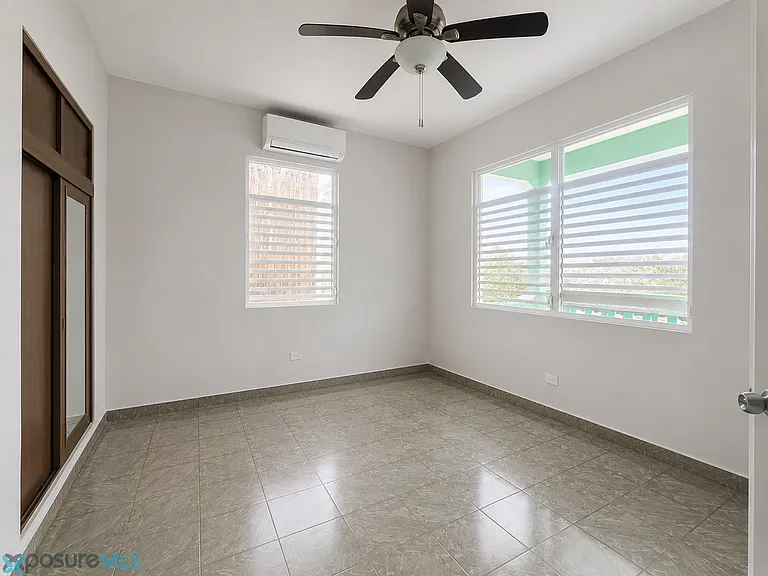 2042 Calle Varas #0 — Photo 6