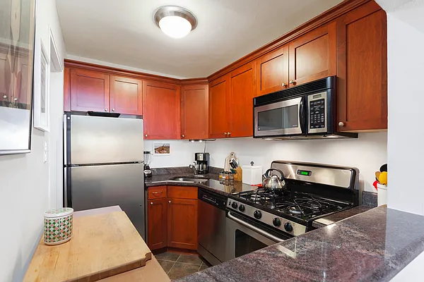 Sold by Abacus Properties | media 6
