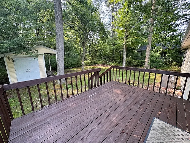 124 Boston Dr — Photo 19