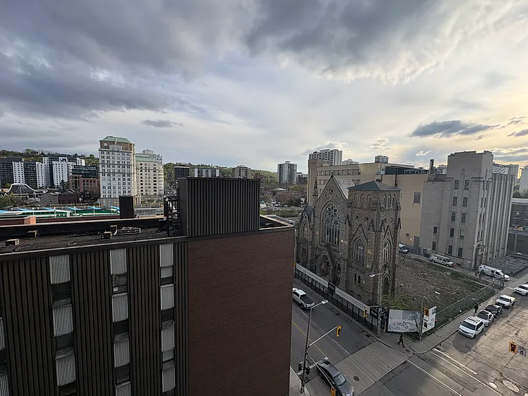 75 James St S #825 — Photo 23