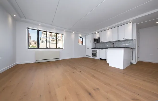 Rented by REAL New York | media 12