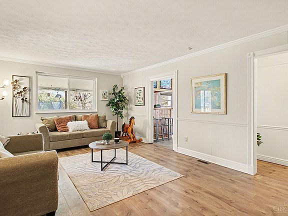 5th image of 3379 Rio Grande Ln
