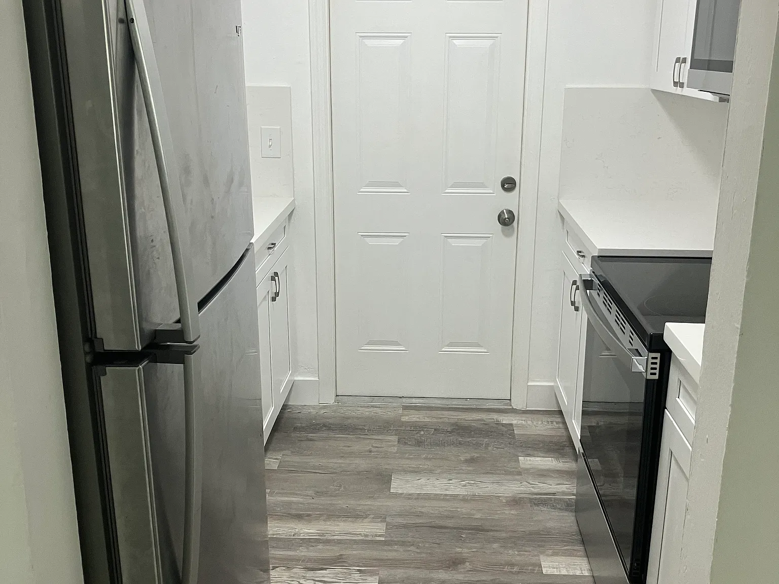 2 bed, 900 sqft, $2,000 — Photo 4