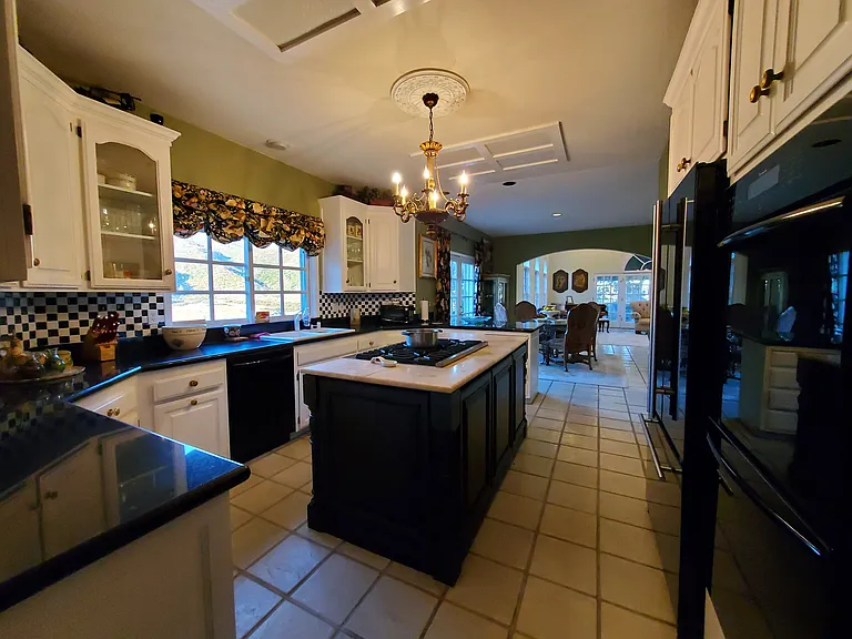 7634 Butts Canyon Rd — Photo 22