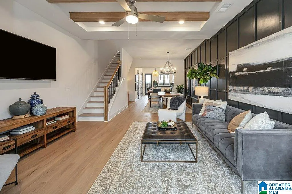 2 bed, 2.5 bath, $2,650 — Photo 2
