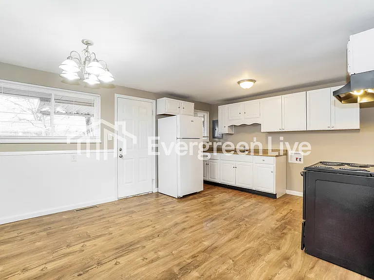 6908 Retton Rd — Photo 5