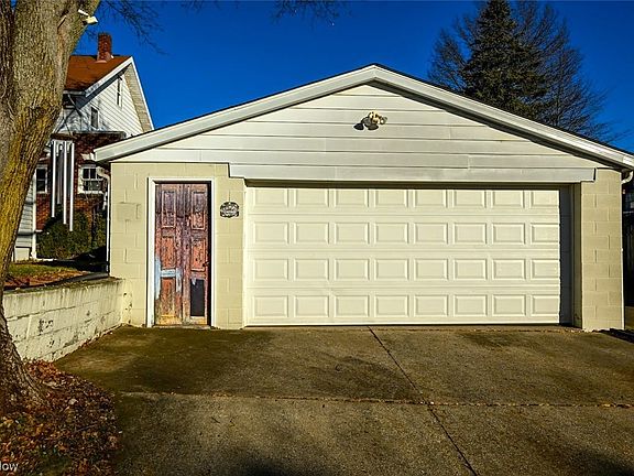4th image of 519 Harvard Ave
