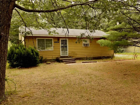 6108 Cedar Lake Rd, Oscoda, MI 48750