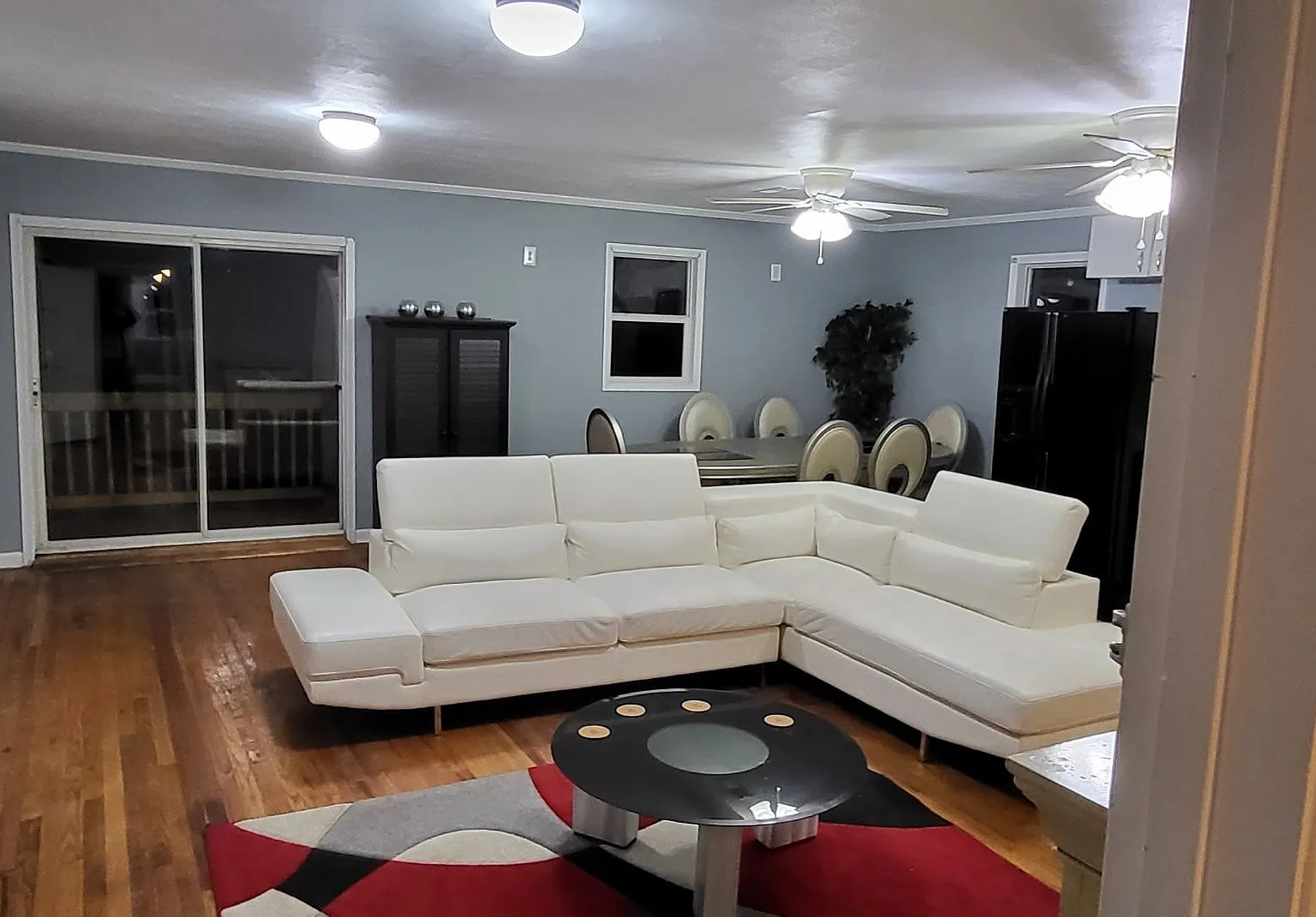 1 bed, 114 sqft, $605 — Photo 1