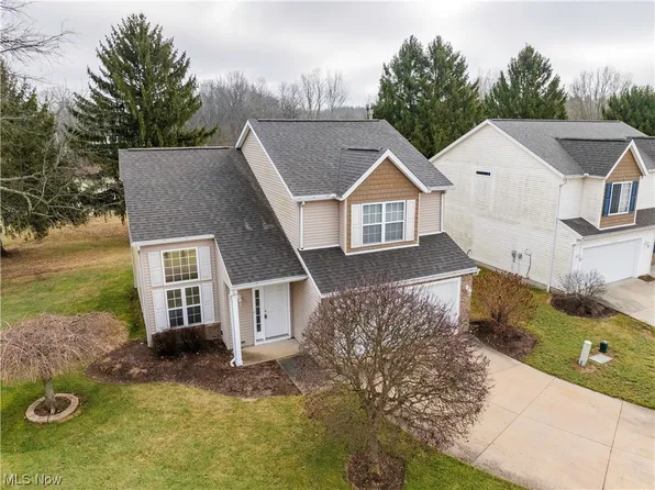 2493 Marlborough Dr, Uniontown, OH 44685