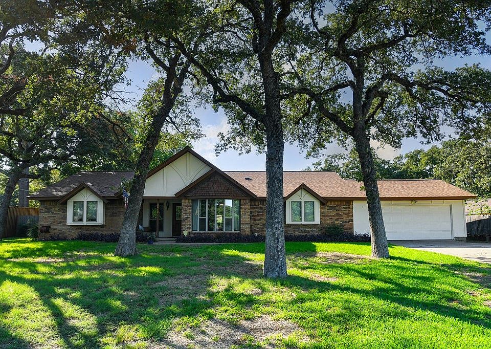3812 Bridle Path Ln, Arlington, TX 76016 Zillow