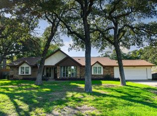 3812 Bridle Path Ln, Arlington, TX 76016