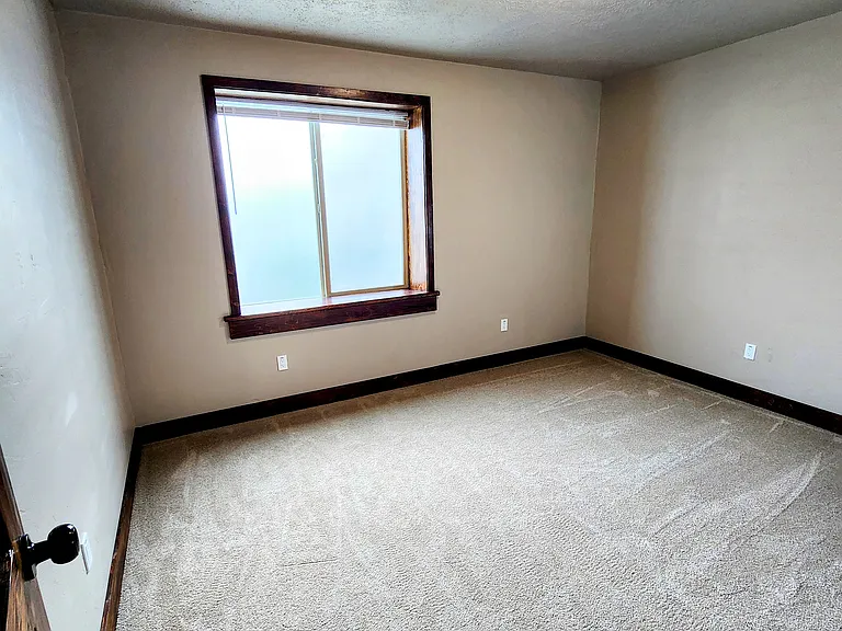 14249 S Knapper Way #B — Photo 7