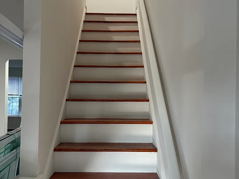 610 Brentwood Ct — Photo 13