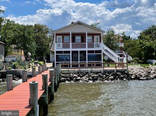 2112 Lake Dr, Pasadena, MD 21122