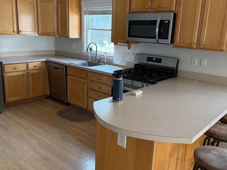 780 Hope St #1 — Photo 16