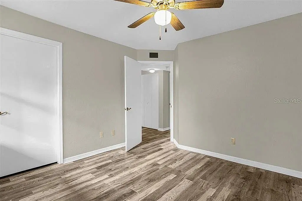 2 bed, 2.0 bath, 1133 sqft, $1,799 — Photo 4