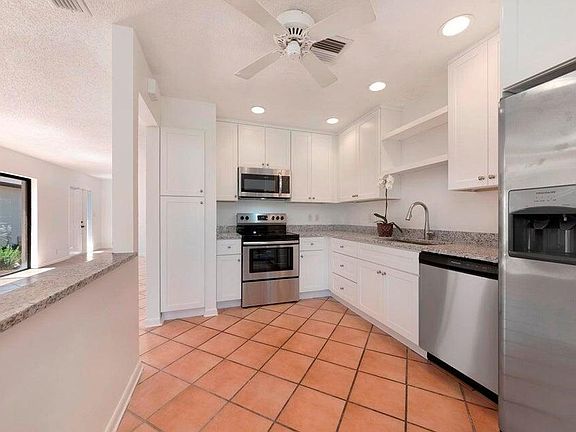 5th image of 5119 Minto Road