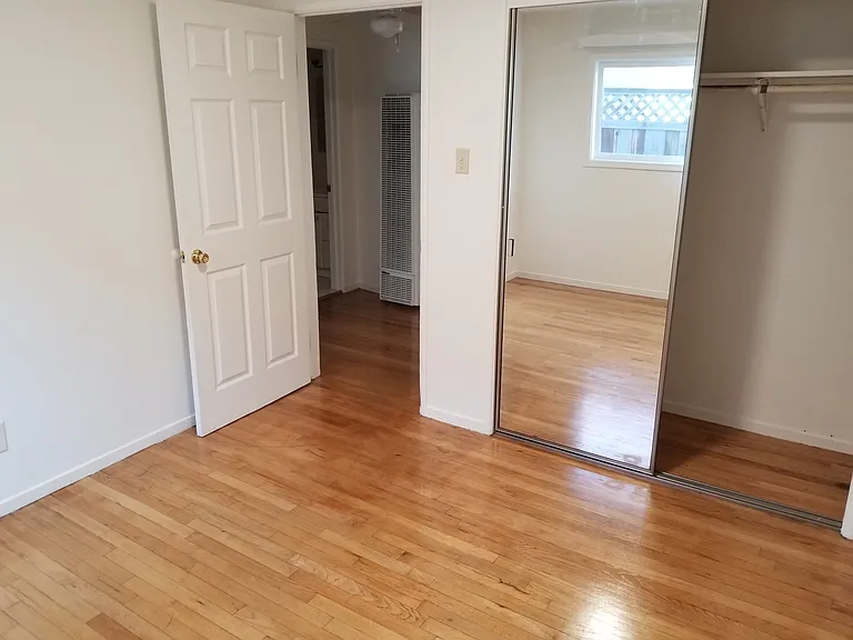 1625 Woolsey St #1 — Photo 9