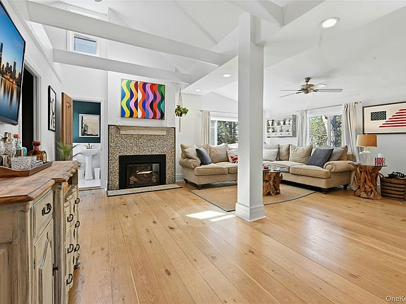 5th image of 46 Beach Road
