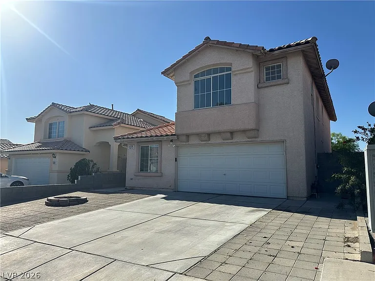 8275 Cedar Leaf Dr — Photo 2