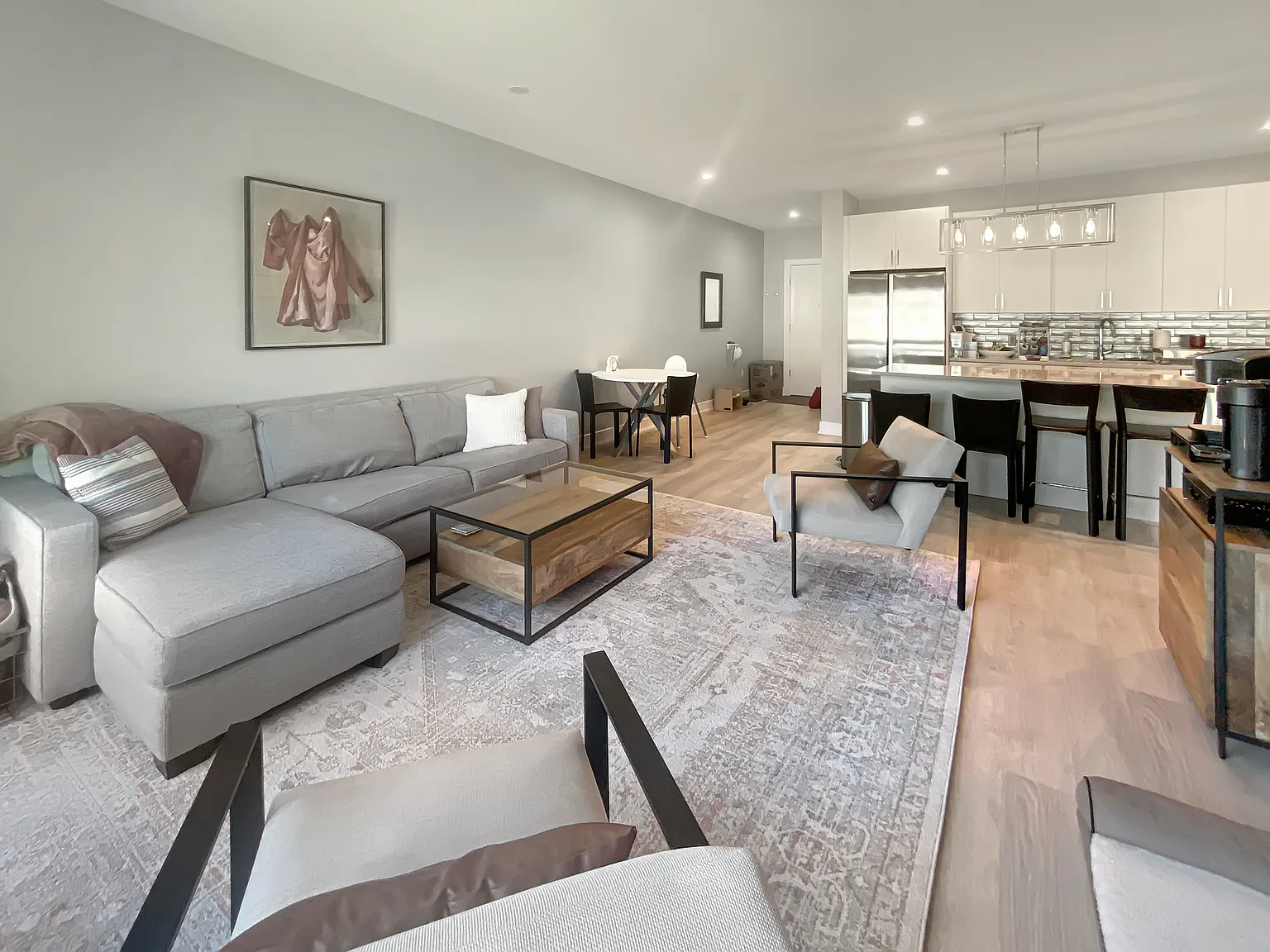 2 bed, 1405 sqft, $3,800 — Photo 1