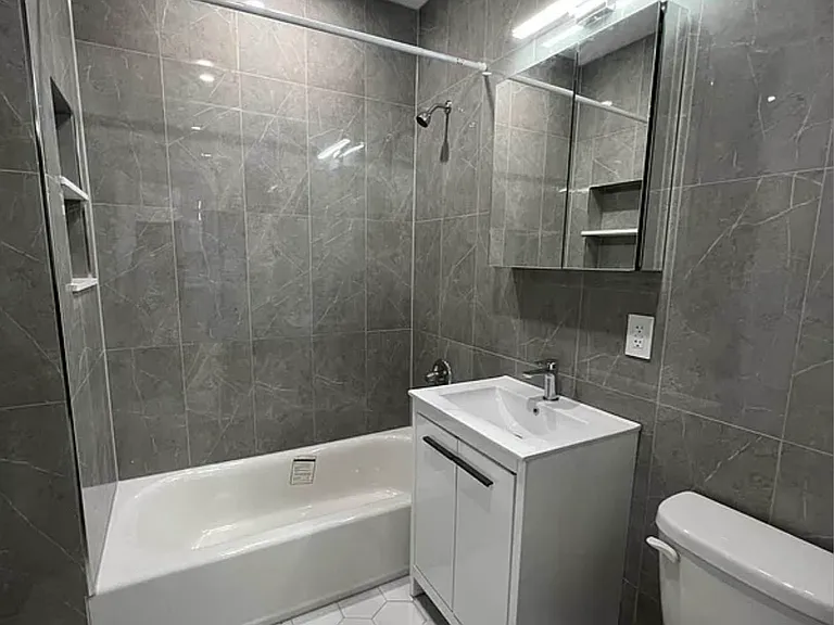 1745 President St #1A — Photo 4