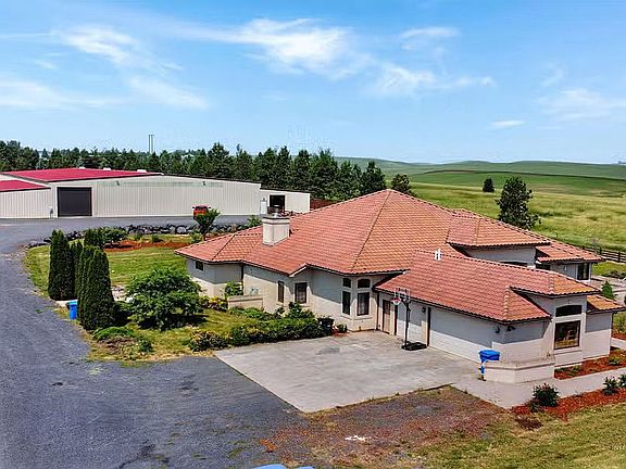 4th image of 2301 N Mountain View Rd Suite 2