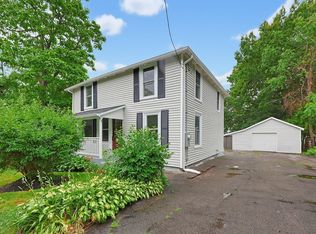 4 Ryan St, Randolph, MA 02368