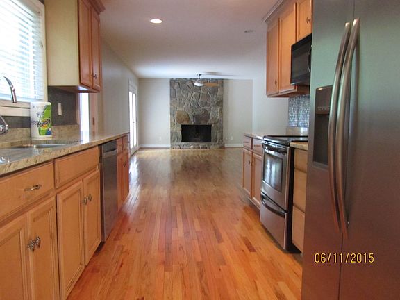 Kitchen to Family Room