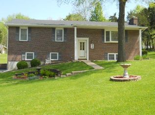318 Verdant Ln, Jefferson City, MO 65109