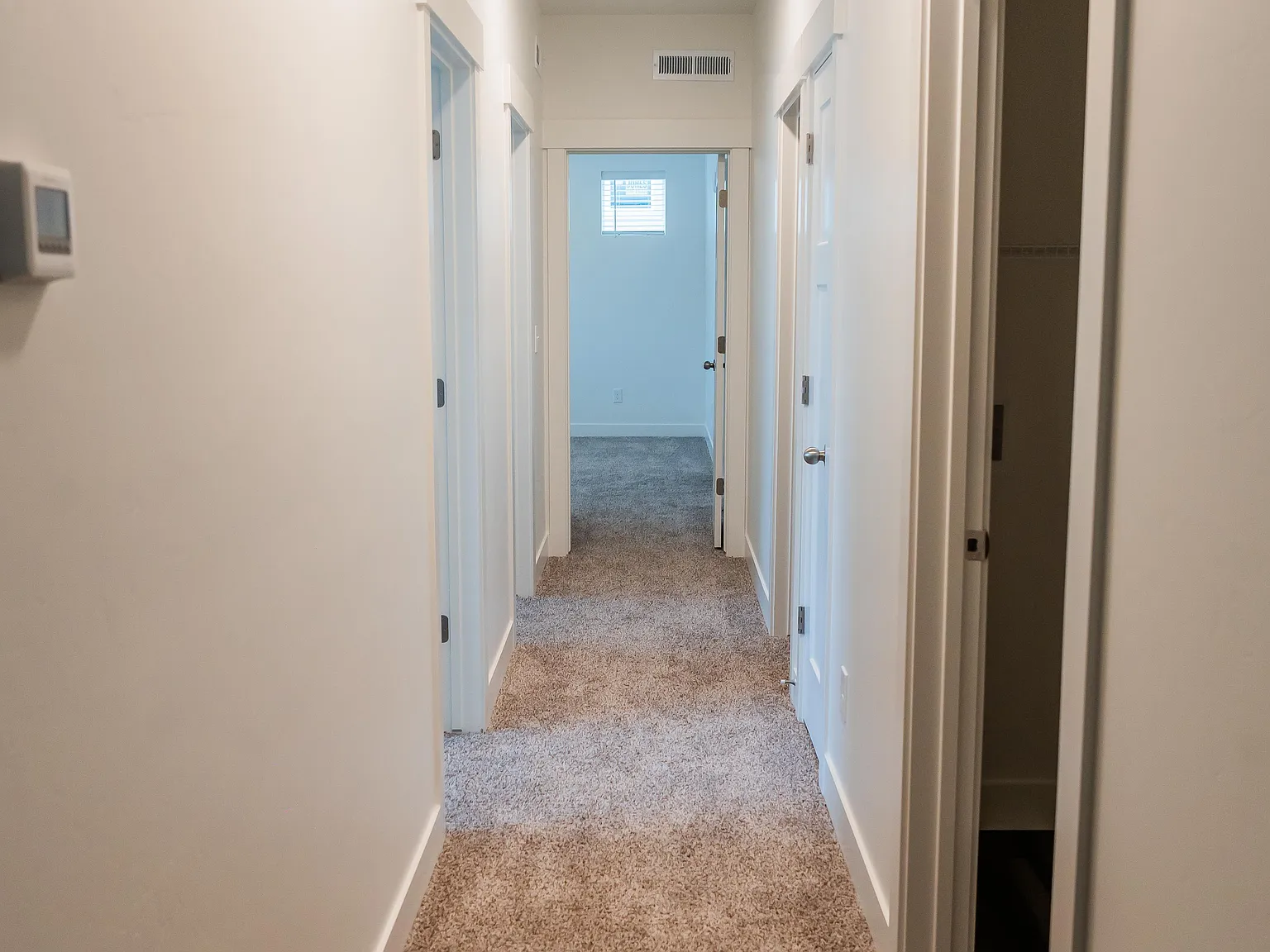 New Condo - Riverton — Photo 4
