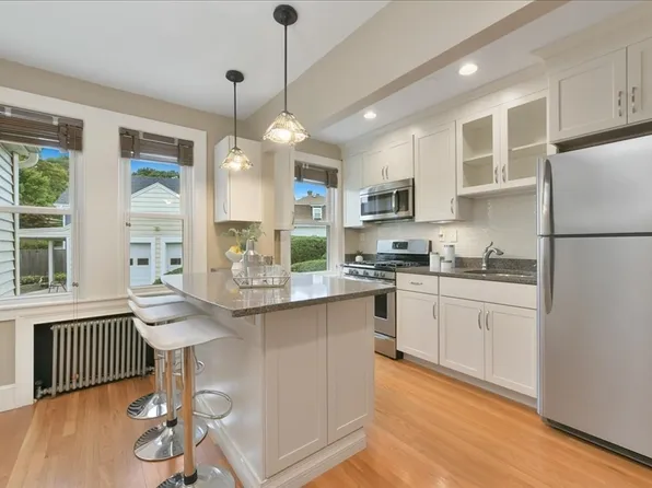 143 River St #1, Dedham, MA 02026