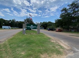 136 Buffalo Springs Rd, Mabank, TX 75156