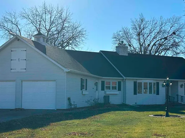 1200 Orchard Dr, Creston, IA 50801