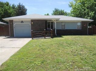 433 Otto Ave, Salina, KS 67401
