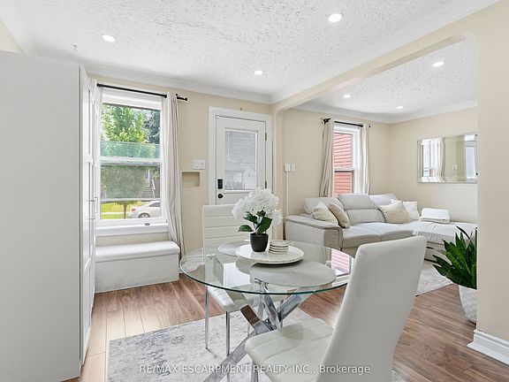 4th image of 141 McAnulty Blvd
