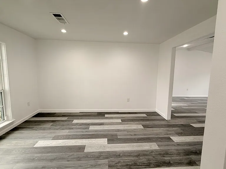 11501 Cotillion Dr — Photo 9
