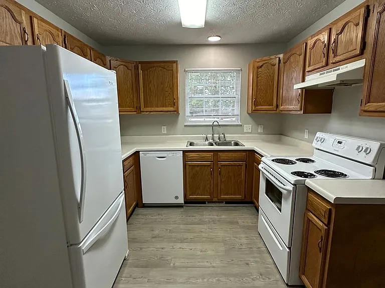 2810 Duroc Ct-ROLLEY — Photo 2
