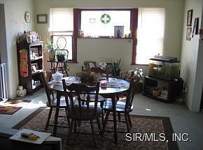 2nd image of 565 Whitelaw Ave