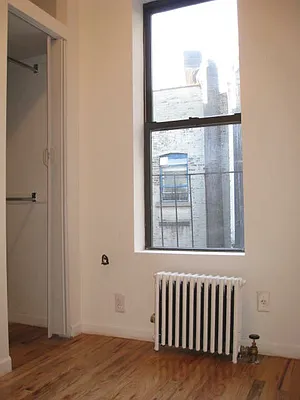 Rented by Tower Brokerage | media 45