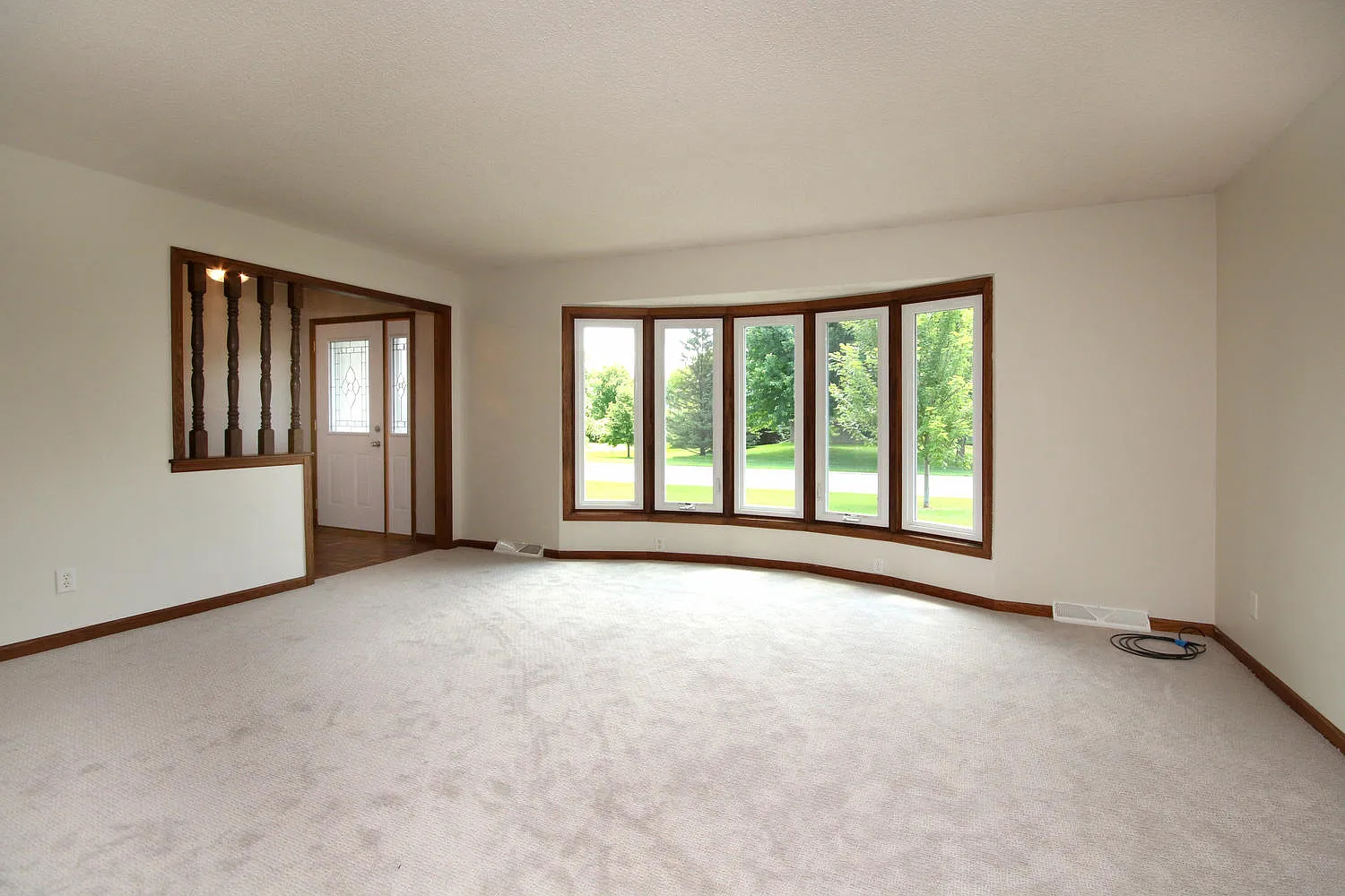 4 bed, 2060 sqft, $2,695 — Photo 4