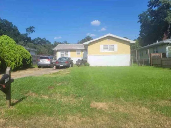 106 Bedford St, Bessemer, AL 35023